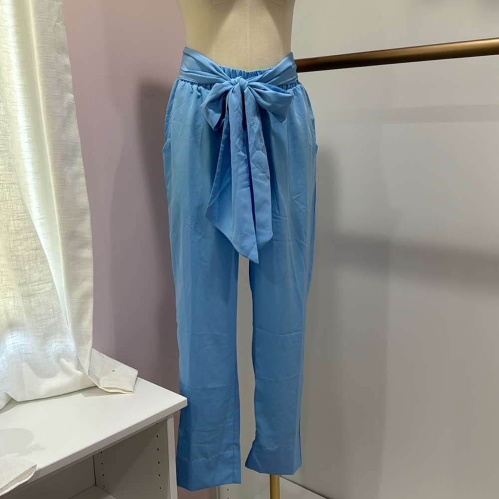 NWT Gretchen Scott bon voyage pant in periwinkle